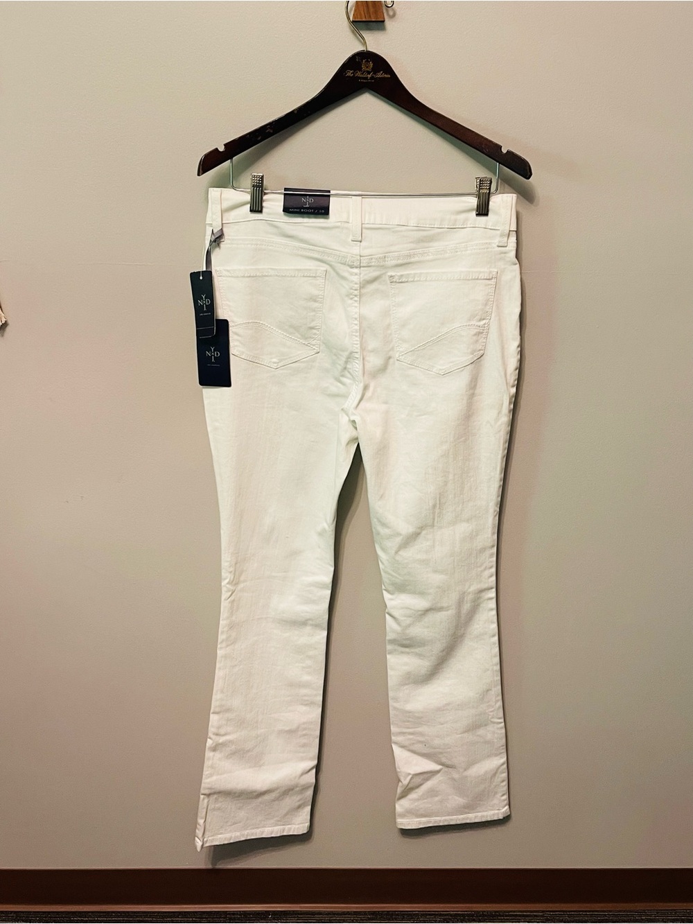NYDJ Marilyn Straight Mini Boot White High Rise Jeans Size 10 - Picture 5 of 9